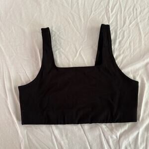 Girlfriend Collective black sports bra size medium